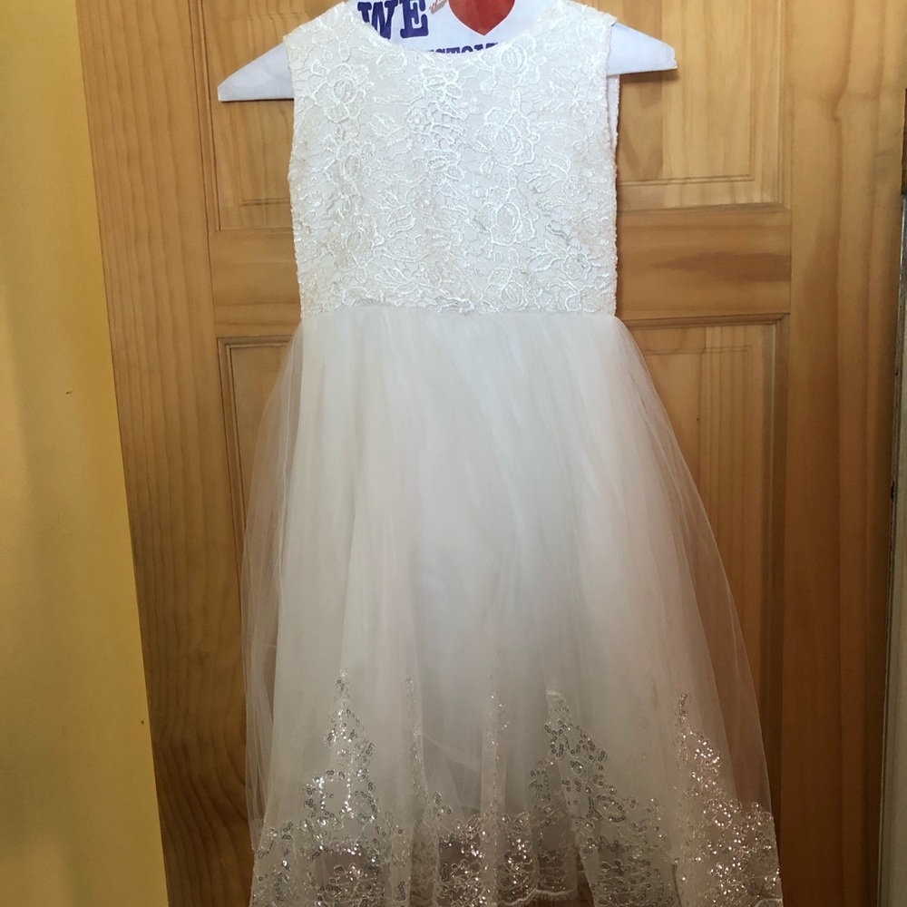 Little girls flower girls dress